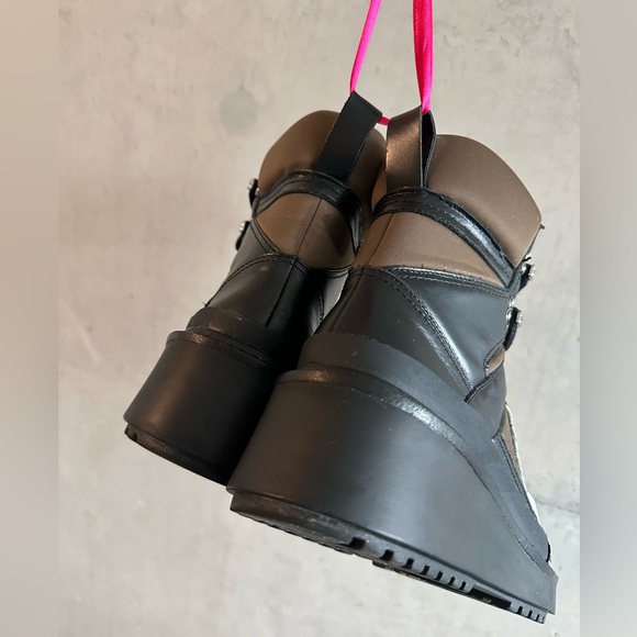 Zara Women’s Mountain Boots Airfit Lace Up Platforms | High-top laced sneakers - Picture 10 of 11